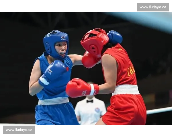 拳击擂台激战连连精彩瞬间燃爆体育频道全程回顾 拳击擂台激战连连精彩瞬间燃爆体育频道全程回顾